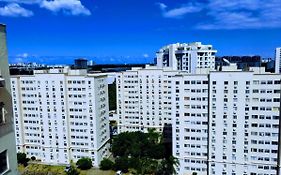 Apartamento ao Lado do Centro de Convenções do Rio Centro! 8 min da praia do Recreio dos Bandeirantes